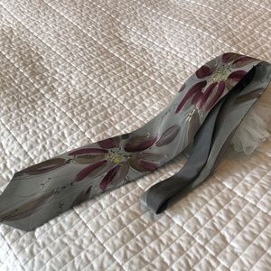 Robert daskai hand painted tie